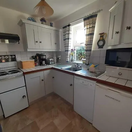 Cottage, Castlelough *